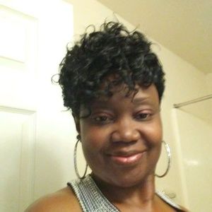 Meet your Posher, Ira